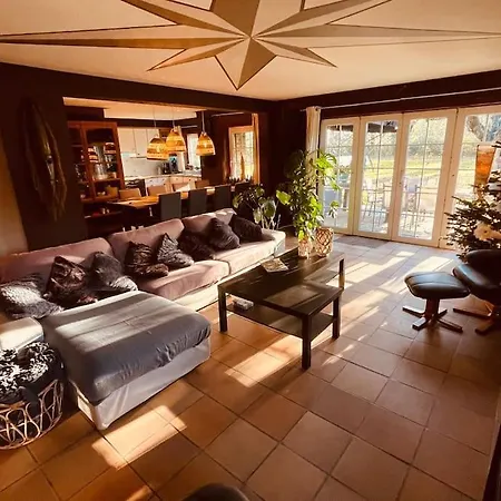 Villa Domein Walhalla: Volledige Met 4 Slk *
